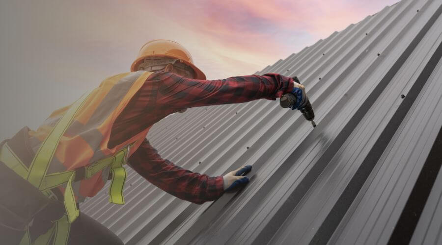Expert Emergency Roof Repairs services in Rossville, KS