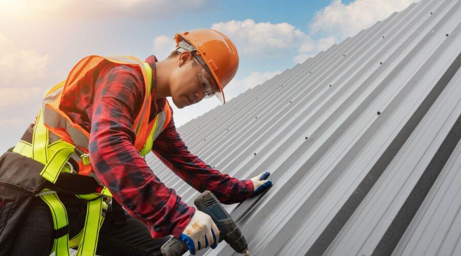 GAF certified roofer in Rossville, KS